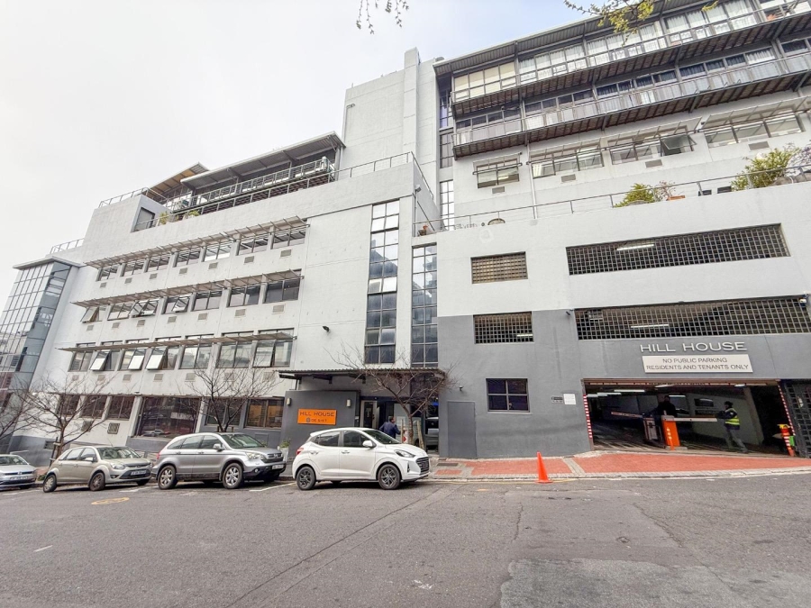 To Let commercial Property for Rent in Green Point Western Cape